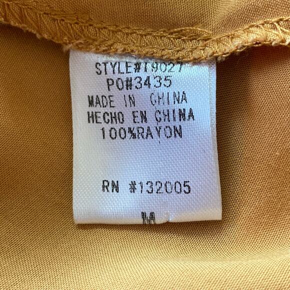 Entro Mustard Top Embroidered Sleeves Pleated Bell Sleeves Boho Western Medium - Picture 7 of 8